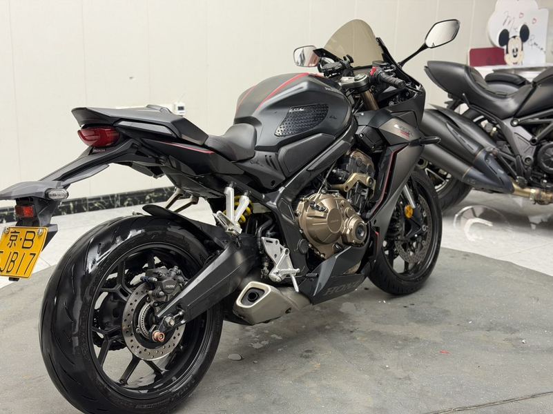 二手本田CBR650R