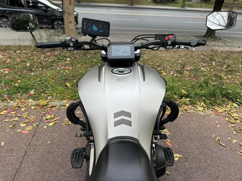 二手奔达LFC700 燎