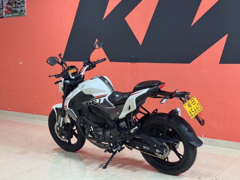 二手贝纳利小迅龙 BN150S