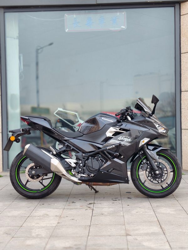 二手川崎Ninja 400