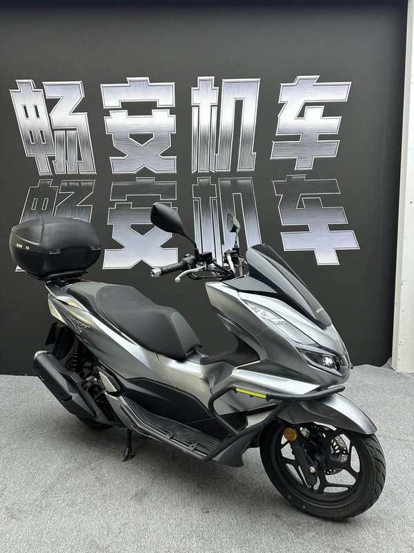 二手五羊本田PCX