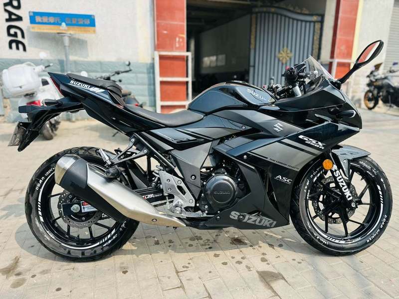 二手豪爵铃木GSX250R