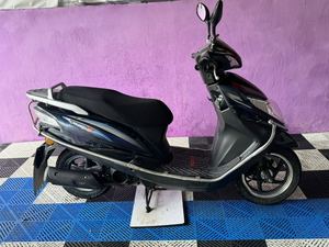 二手五羊本田Cruising 御鲨125