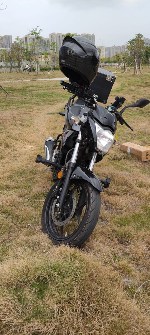 二手济南铃木极客飒 Gixxer 155 NK