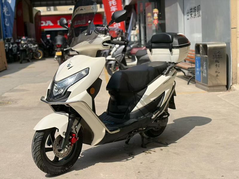 二手济南铃木优驿 UE125T