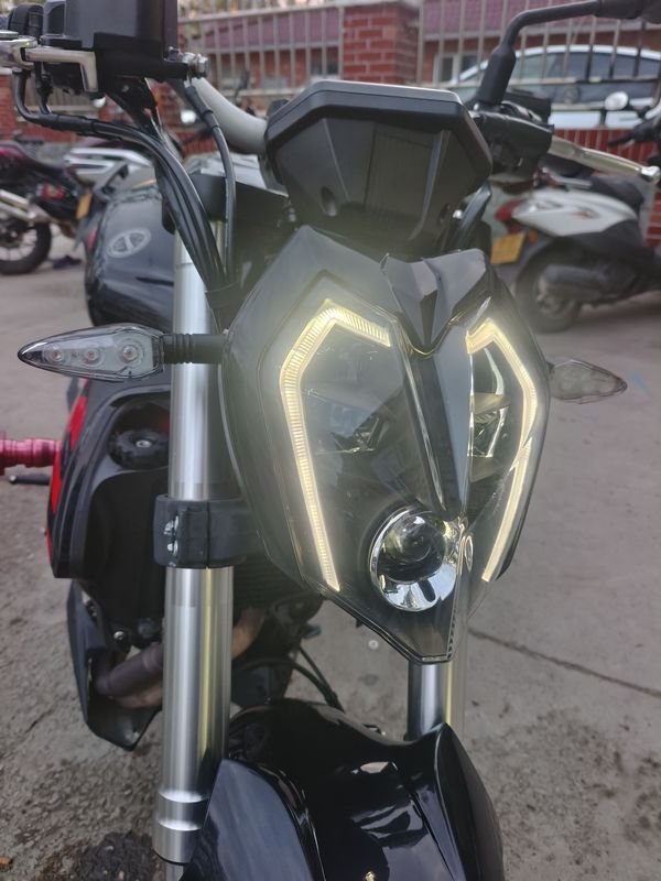 二手贝纳利蓝宝龙 BN302S