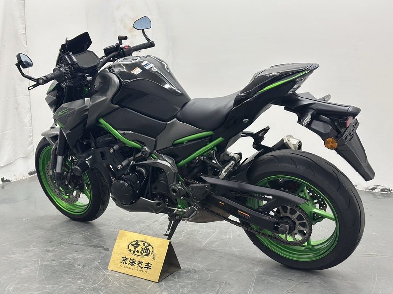 二手川崎Z900