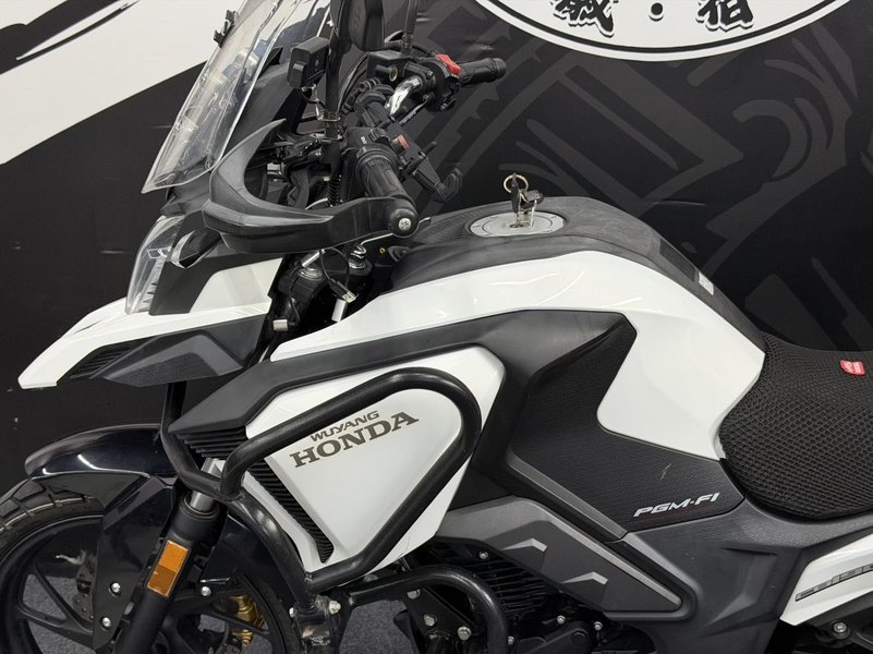 二手五羊本田猛鸷 CB190X