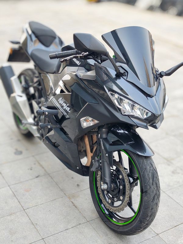 二手川崎Ninja 400