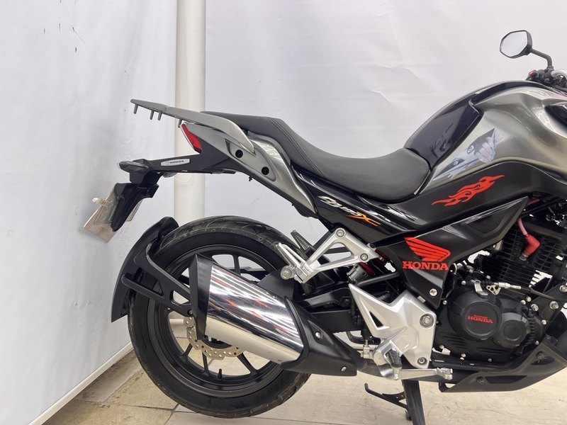 二手五羊本田猛鸷 CB190X