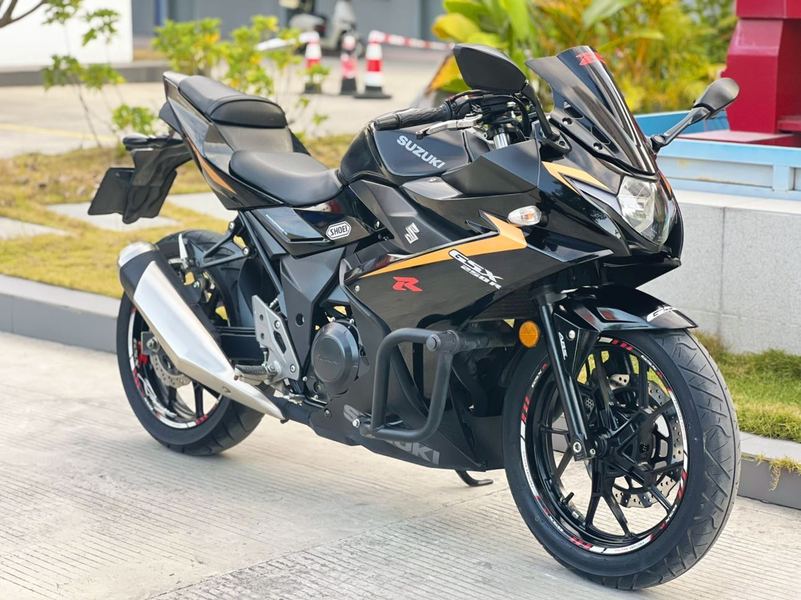 二手豪爵铃木GSX250R