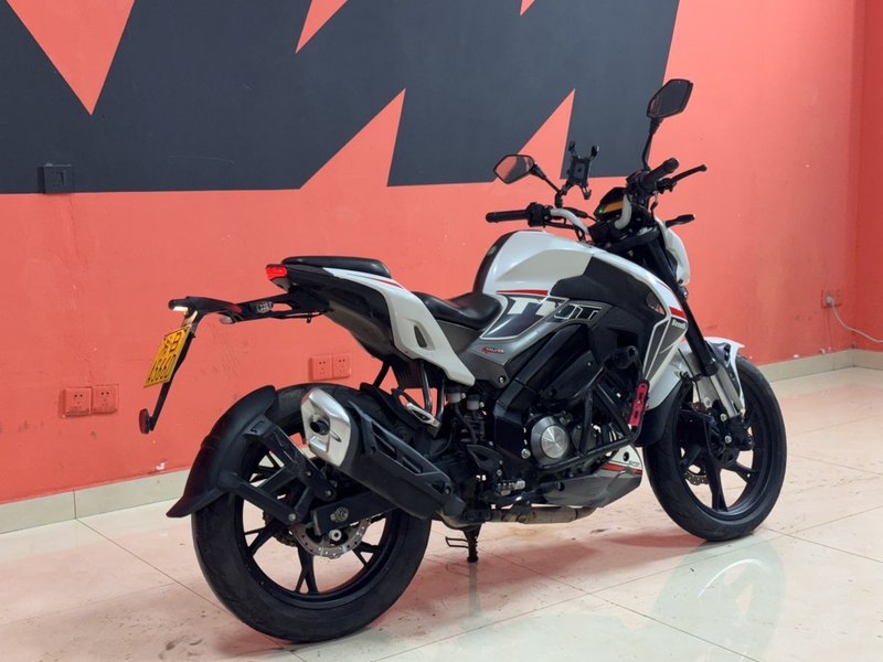 二手贝纳利小迅龙 BN150S