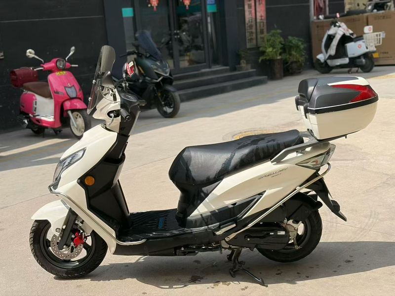 二手济南铃木优驿 UE125T