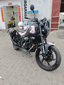 二手贝纳利幼狮 Leoncino 150