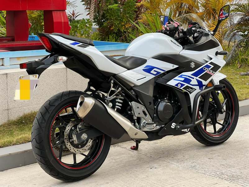 二手豪爵铃木GSX250R