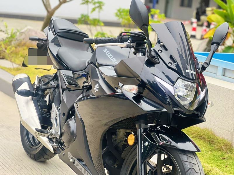 二手豪爵铃木GSX250R