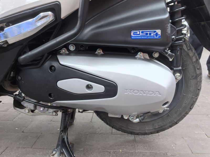 二手五羊本田Lead125