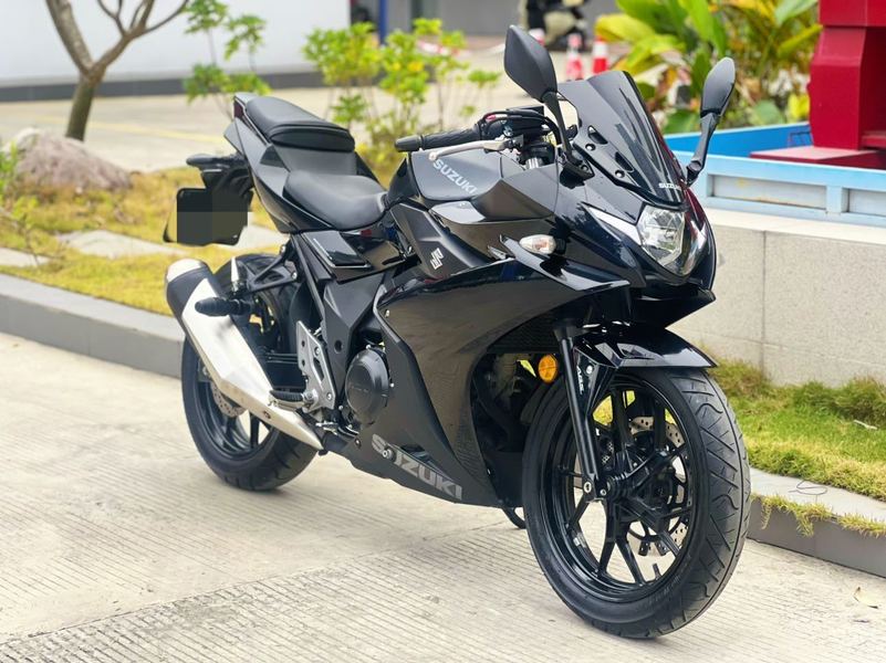 二手豪爵铃木GSX250R