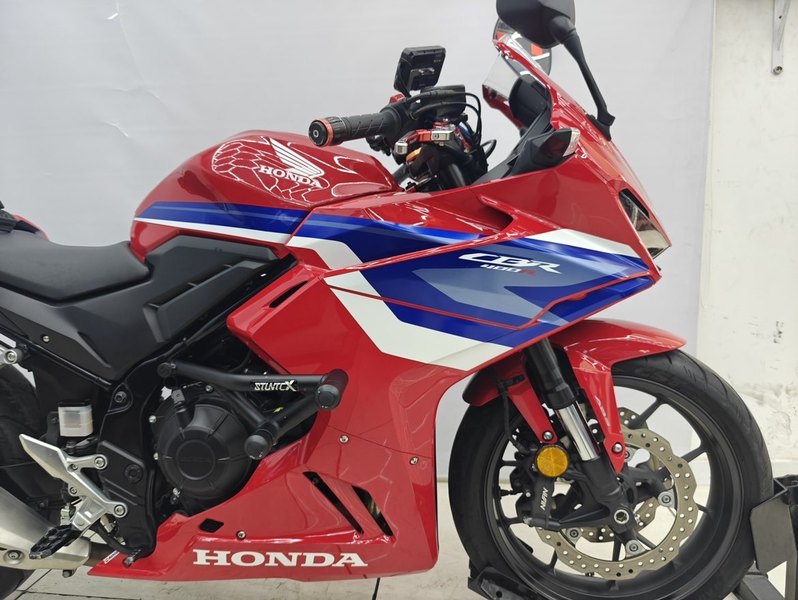 二手本田CBR400R