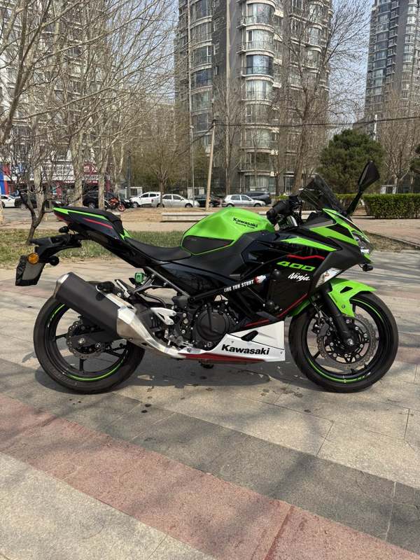 二手川崎Ninja 400