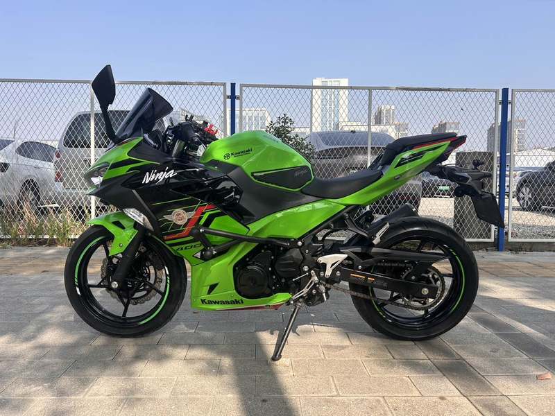 二手川崎Ninja 400