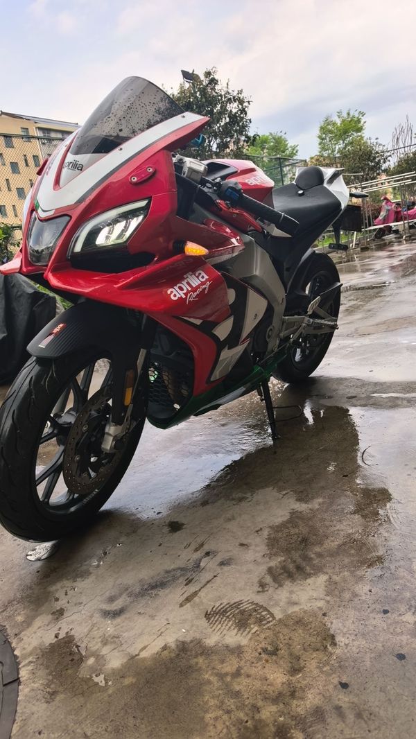 二手宗申阿普利亚GPR250R