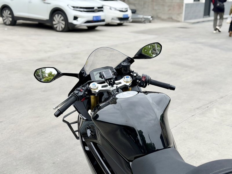 二手张雪机车500RR