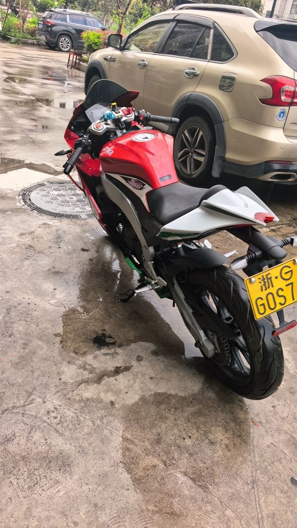 二手宗申阿普利亚GPR250R