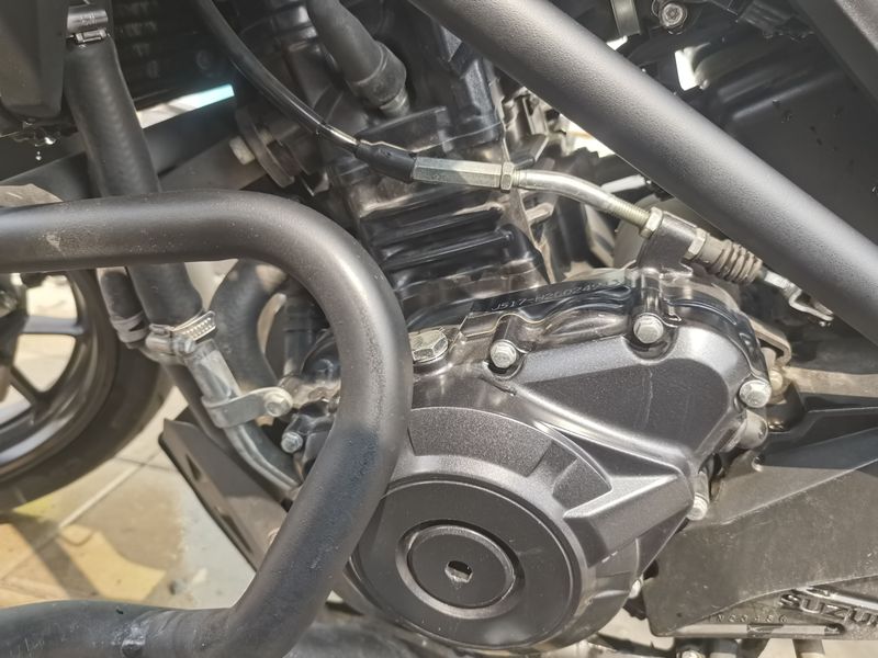 二手豪爵铃木DL250