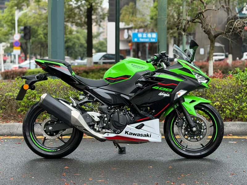 二手川崎Ninja 400