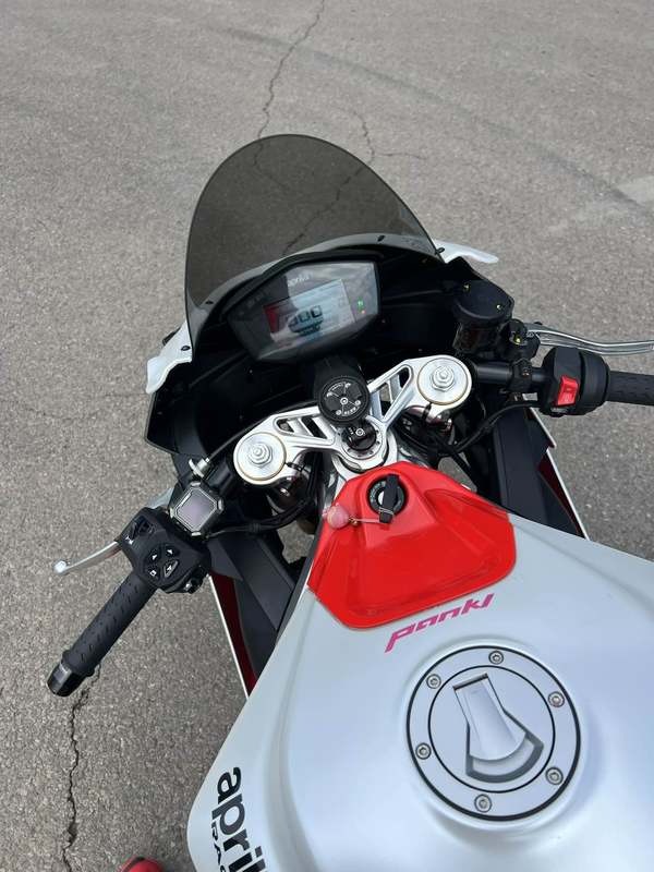 二手阿普利亚RS 660 