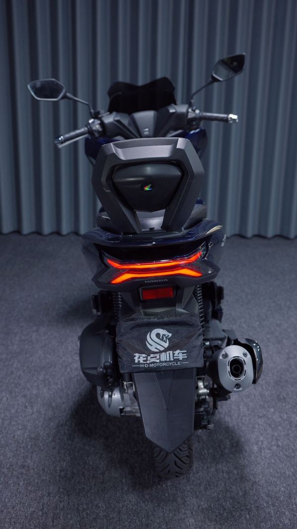 二手五羊本田PCX