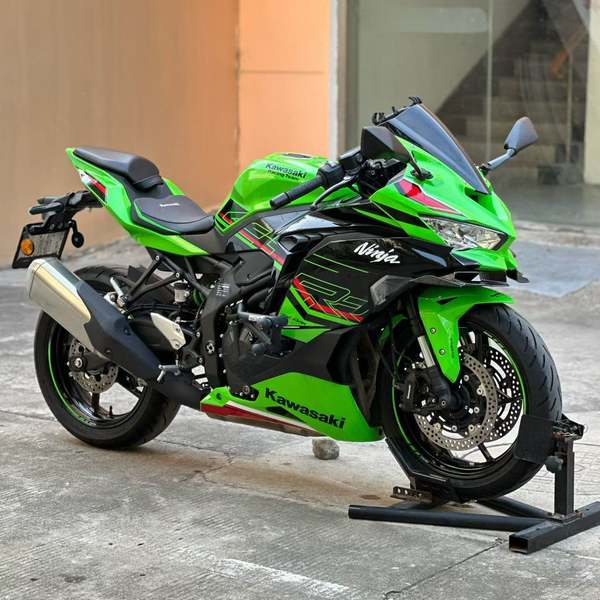 二手川崎ZX-4R