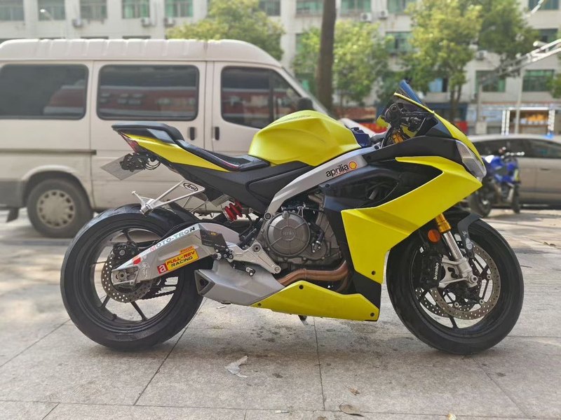 二手阿普利亚RS 660 