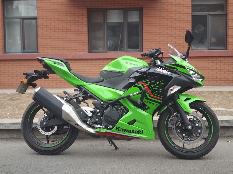 二手川崎Ninja 400
