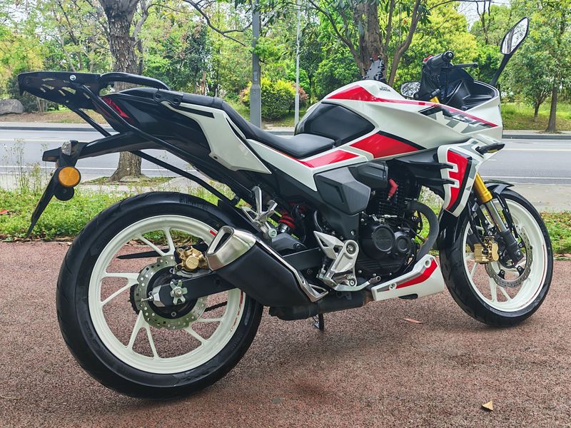 二手五羊本田NSP