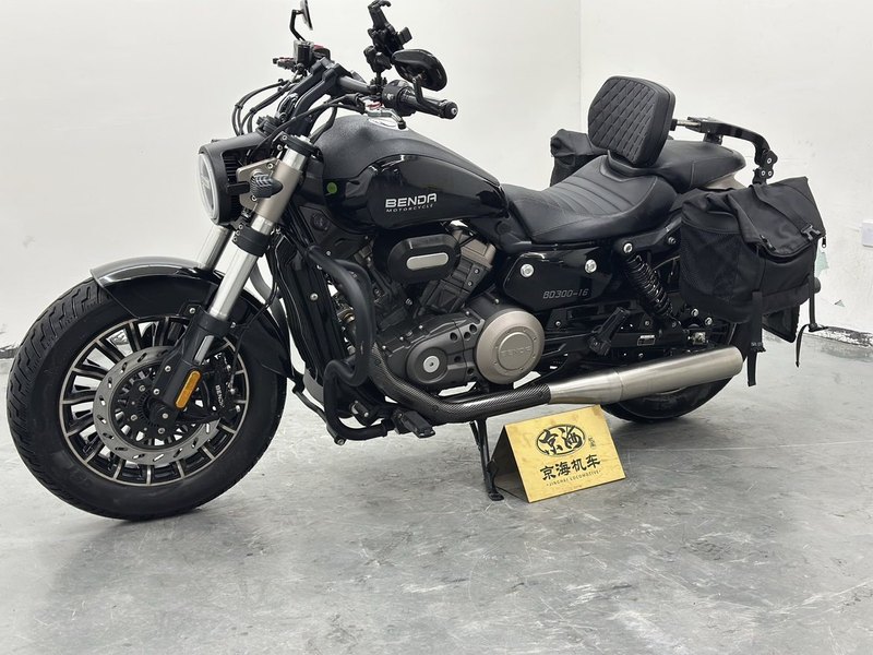 二手奔达Rock300 灰石