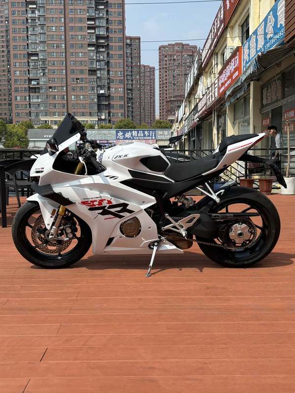 二手张雪机车500RR
