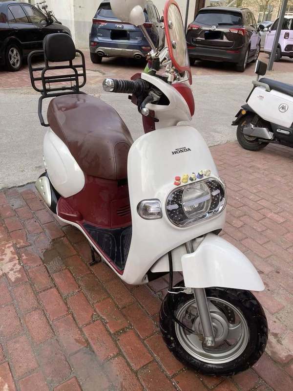 二手五羊本田Tapas 塔帕100