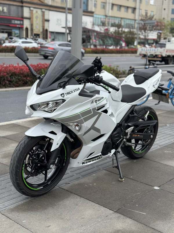 二手川崎Ninja 400