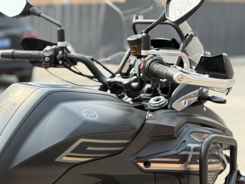 二手贝纳利TRK552