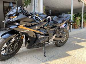 二手豪爵铃木GSX250R