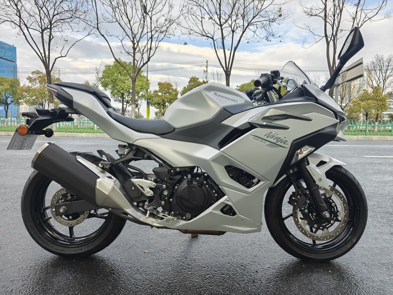 二手川崎Ninja 500