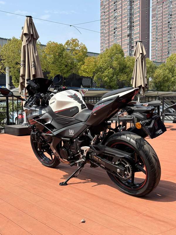 二手川崎Ninja 400