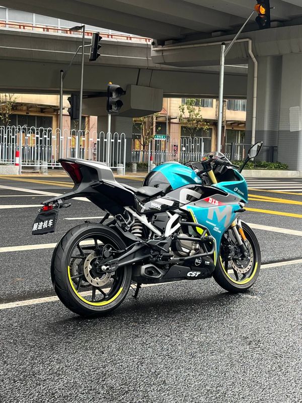 二手春风250SR