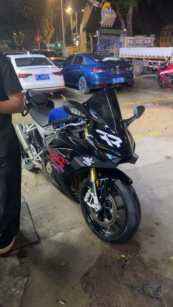 二手张雪机车500RR