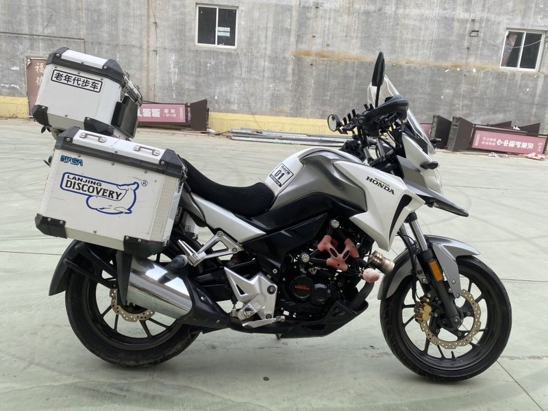 二手五羊本田猛鸷 CB190X