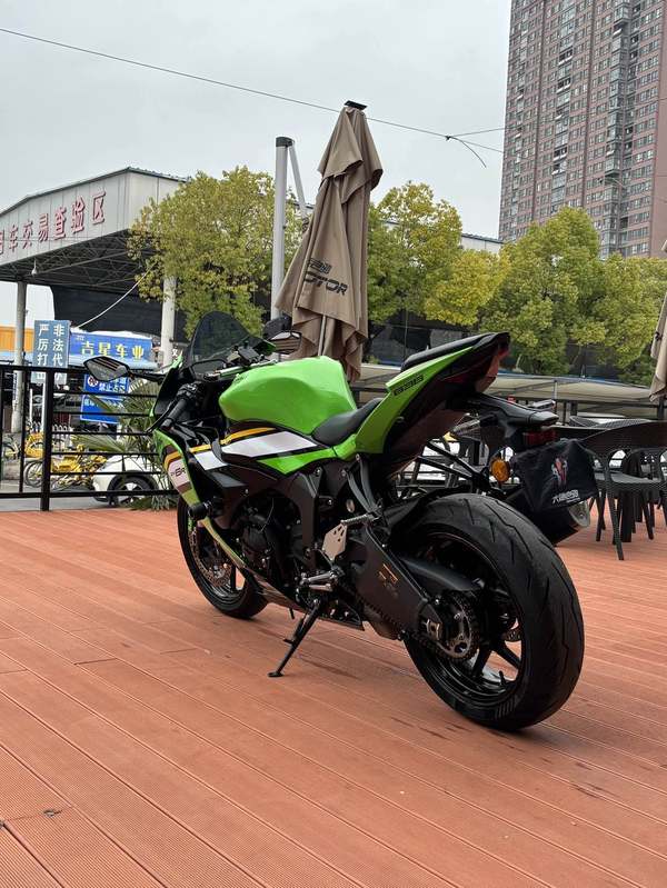 二手川崎Ninja ZX-6R 