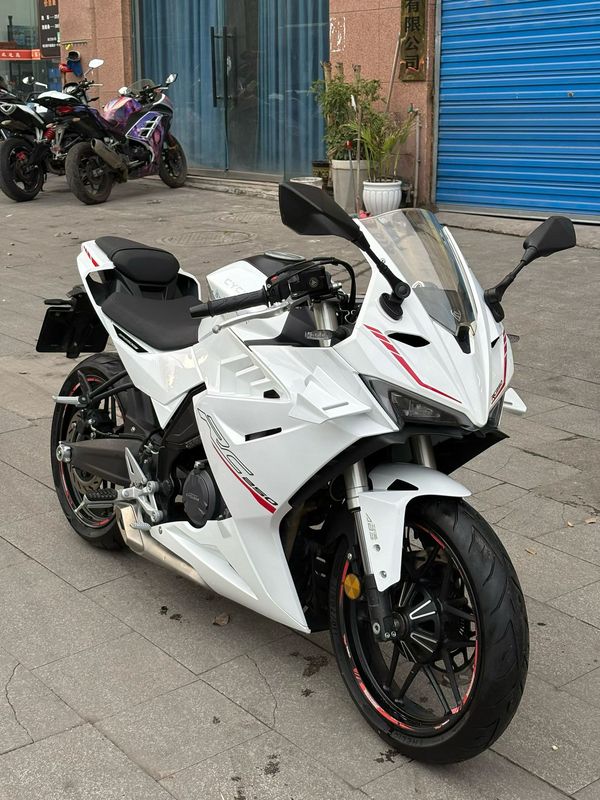 二手赛科龙RC250