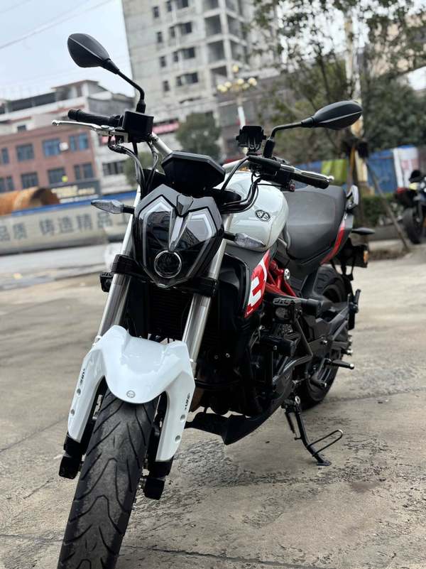 二手贝纳利蓝宝龙 BN302S